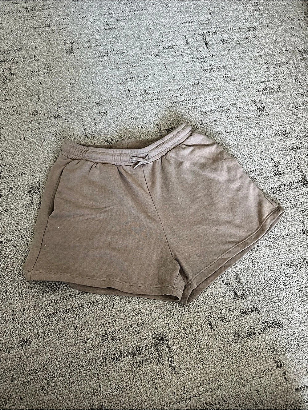 H&M Beige Shorts